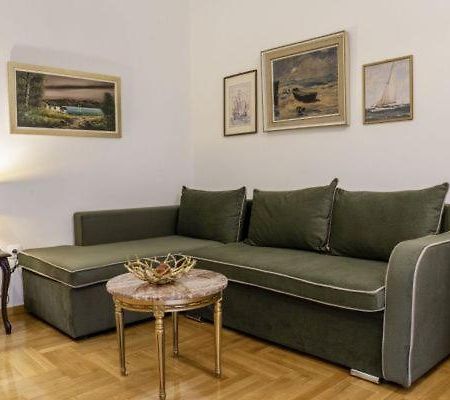 G102 Κεντρικό Πολυτελές Διαμέρισμα Apartment Volos Exterior foto