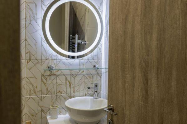 G102 Κεντρικό Πολυτελές Διαμέρισμα Apartment Volos Exterior foto