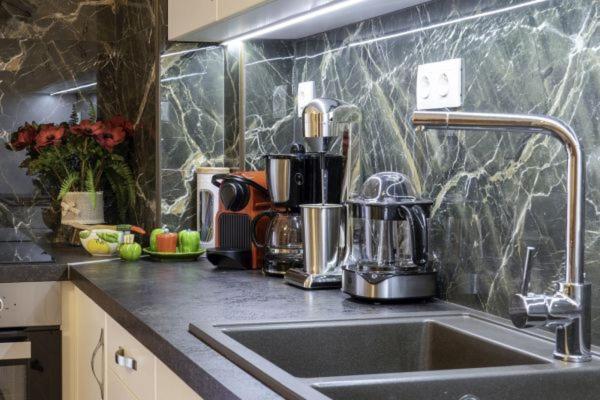 G102 Κεντρικό Πολυτελές Διαμέρισμα Apartment Volos Exterior foto