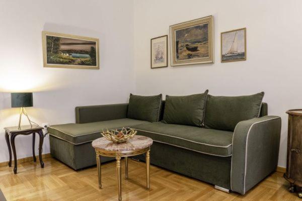 G102 Κεντρικό Πολυτελές Διαμέρισμα Apartment Volos Exterior foto